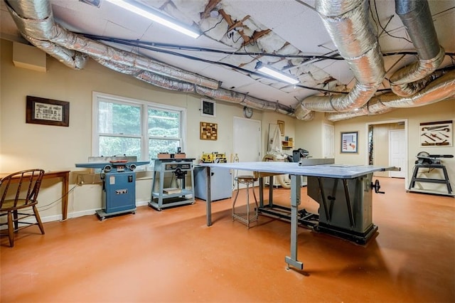 3030 Spalding Dr, Sandy Springs, GA 30350 - kitchen with concrete flooring