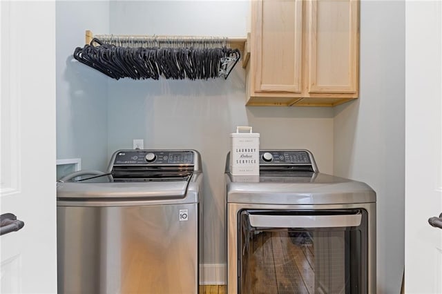 6224 Eagle Ct, Gainesville, GA 30506 - laundry area with washer and clothes dryer and cabinet space