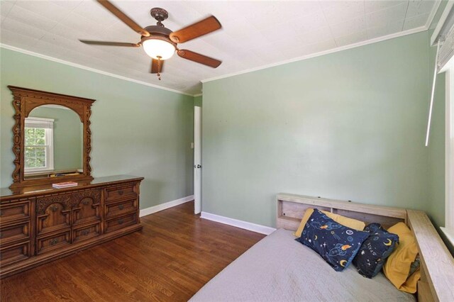 108 Buena St, Bremen, GA 30110 - bedroom featuring wood finished floors, crown molding, and a ceiling fan