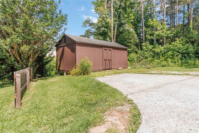 108 Buena St, Bremen, GA 30110 - view of green lawn featuring a shed