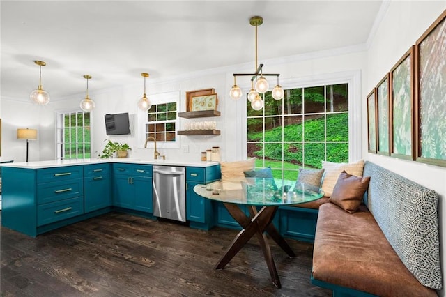 261 Lamplighter Ln SE, Marietta, GA 30067 - kitchen with stainless steel dishwasher, blue cabinets, crown molding, breakfast area, and a peninsula
