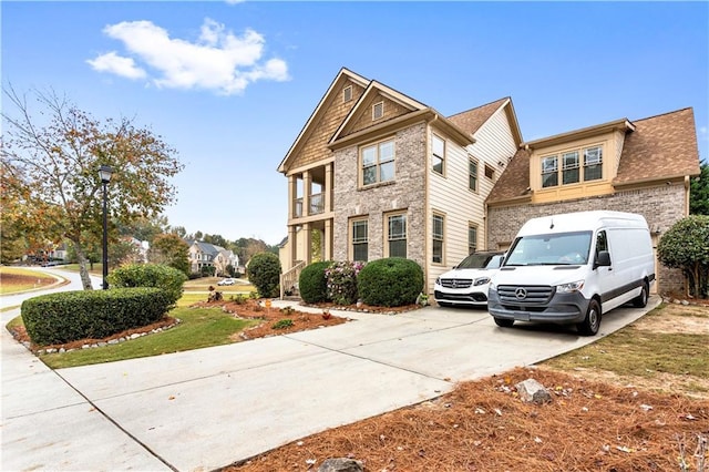 view of front of property