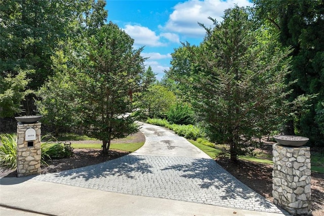 2935 Thompson Mill Rd, Gainesville, GA 30506 - view of home's community