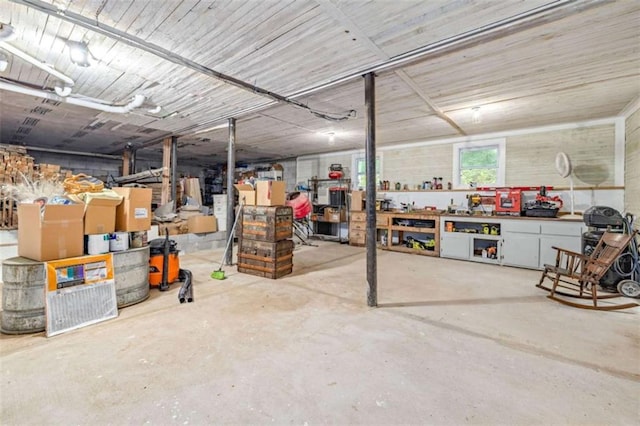 1526 Oakleaf Dr, Auburn, GA 30011 - basement featuring a workshop area