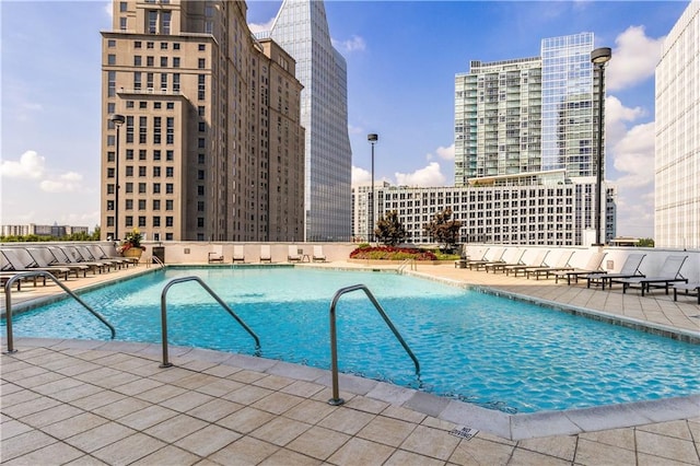 3324 Peachtree Rd NE Unit 2518, Atlanta, GA 30326 - community pool featuring a patio area
