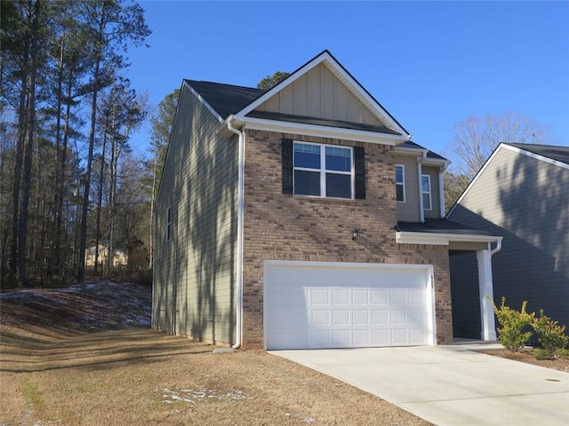 view of front of home featuring a garage