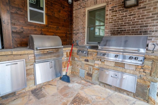 view of patio / terrace with area for grilling and grilling area