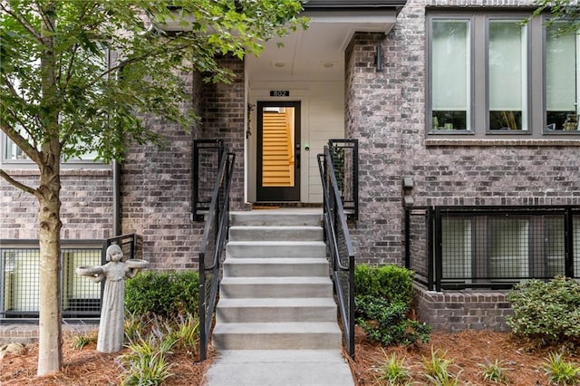395 Pratt Dr SE Unit No 802, Atlanta, GA 30315 - entrance to property featuring brick siding