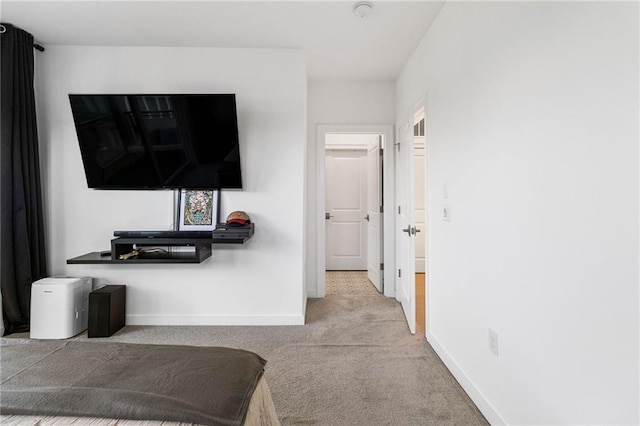 395 Pratt Dr SE Unit No 802, Atlanta, GA 30315 - carpeted bedroom featuring baseboards