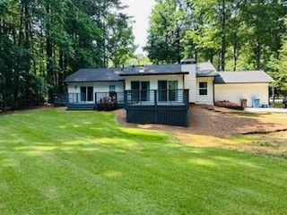 1360 Bethany Ct, Alpharetta, GA 30004 - view of front of house featuring a front yard