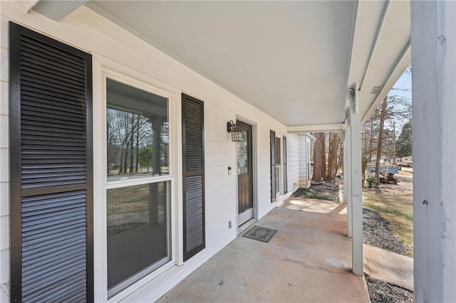 view of patio / terrace featuring covered porch