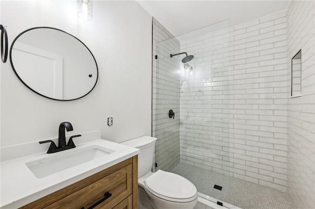 16064 Hopewell Rd, Alpharetta, GA 30004 - full bath featuring toilet, vanity, and tiled shower