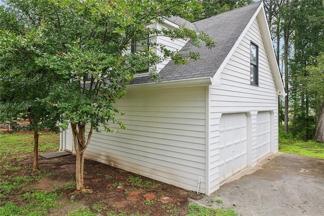 16064 Hopewell Rd, Alpharetta, GA 30004 - view of home's exterior featuring a shingled roof and a garage