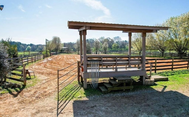 view of property's community featuring a rural view