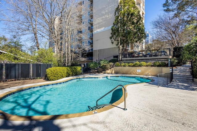 1 Biscayne Dr NW Unit 804, Atlanta, GA 30309 - view of community pool