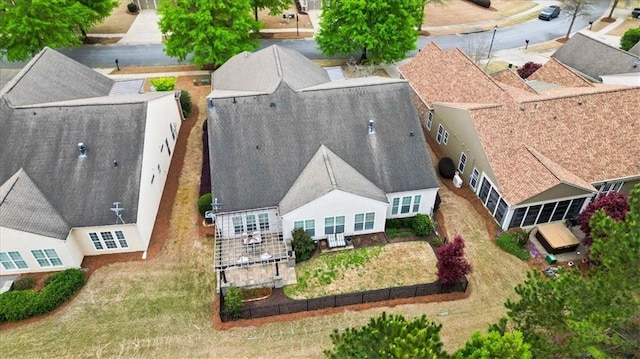 aerial view of property and surrounding area
