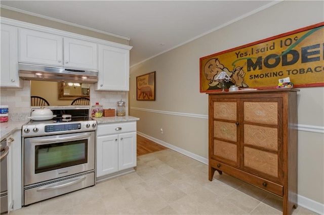 3110 Springdale Park Cir, Gainesville, GA 30506 - kitchen featuring stainless steel range with electric cooktop, under cabinet range hood, white cabinetry, backsplash, and crown molding