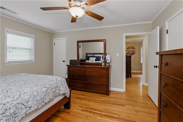 3110 Springdale Park Cir, Gainesville, GA 30506 - bedroom featuring light wood-style floors, crown molding, baseboards, and a ceiling fan