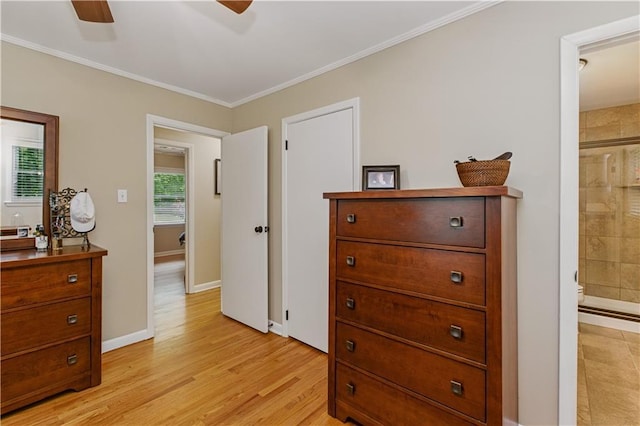 3110 Springdale Park Cir, Gainesville, GA 30506 - bedroom with crown molding, light wood finished floors, ensuite bathroom, baseboards, and ceiling fan