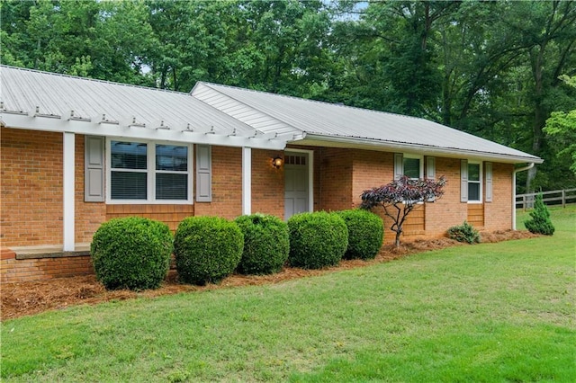 3110 Springdale Park Cir, Gainesville, GA 30506 - ranch-style house with metal roof and brick siding