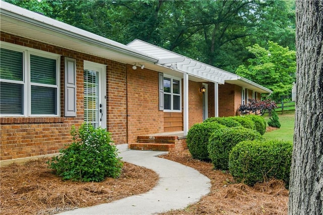 3110 Springdale Park Cir, Gainesville, GA 30506 - doorway to property with brick siding