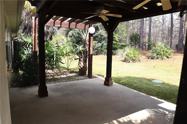 view of patio with ceiling fan