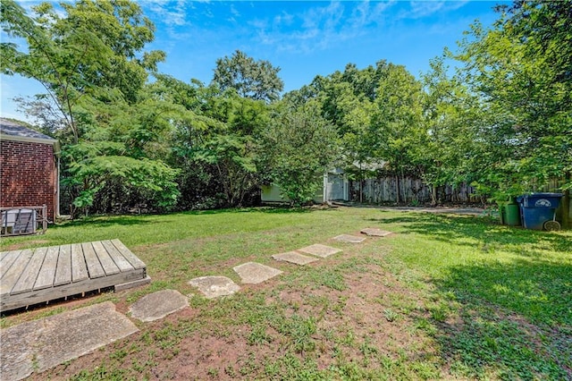 1544 Brewer Blvd SW, Atlanta, GA 30310 - view of yard with a wooden deck
