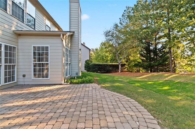 view of yard with a patio