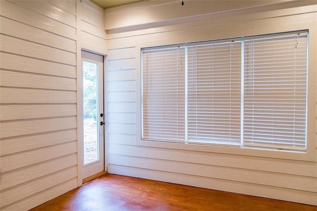 105 Maplecrest Ln, Rome, GA 30161 - foyer entrance featuring wooden walls