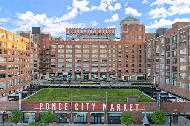 220 Renaissance Pkwy NE Unit 1105, Atlanta, GA 30308 - view of building exterior featuring a city view