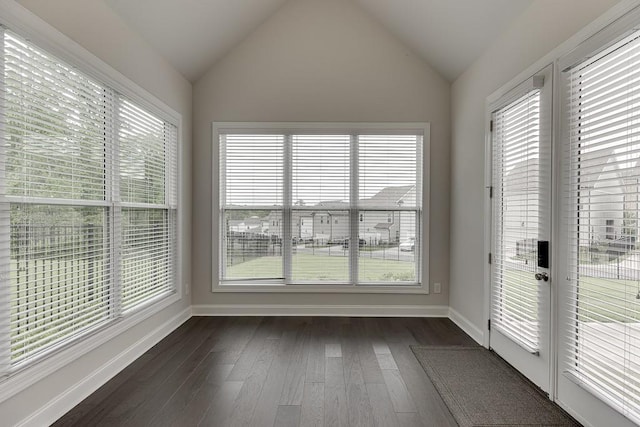 1459 Bennett Creek Ovlk, Suwanee, GA 30024 - unfurnished sunroom featuring vaulted ceiling
