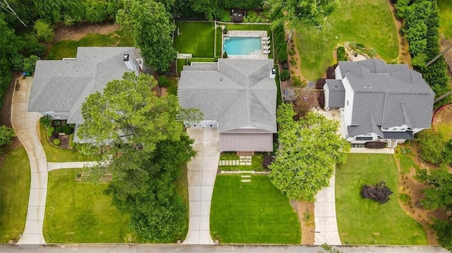 4048 Navajo Trl, Brookhaven, GA 30319 - aerial view of property and surrounding area featuring a pool