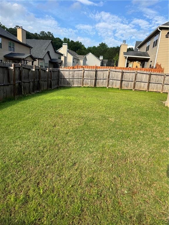 3897 Valley Bluff Ln, Snellville, GA 30039 - view of yard featuring a residential view