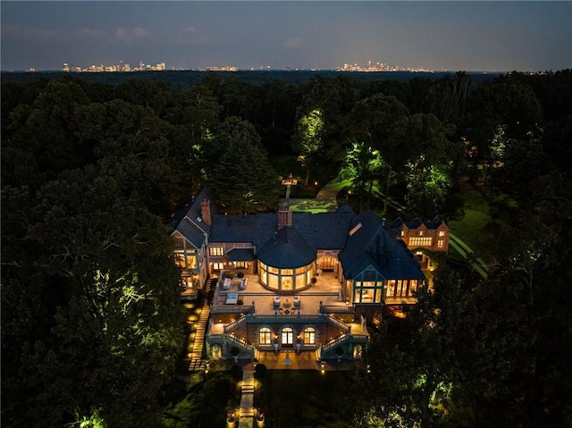 view of aerial view at dusk