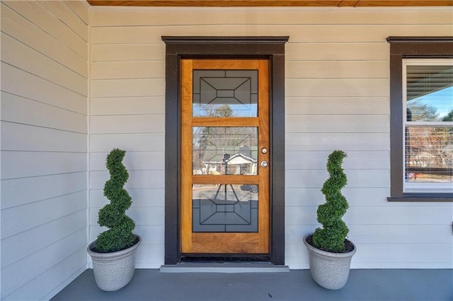 view of property entrance