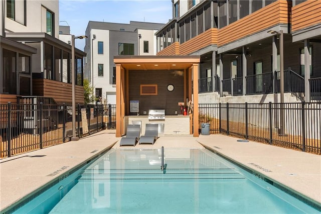 307 Cedar Dust Dr, Decatur, GA 30030 - community pool with area for grilling, fence, grilling area, and a patio