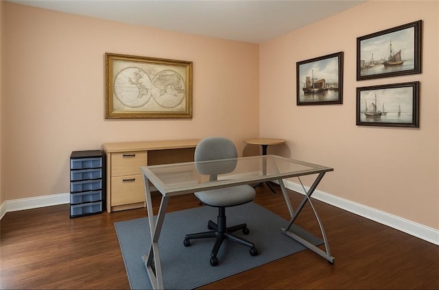 714 Arden Dr, Winder, GA 30680 - office space featuring baseboards and dark wood-style flooring