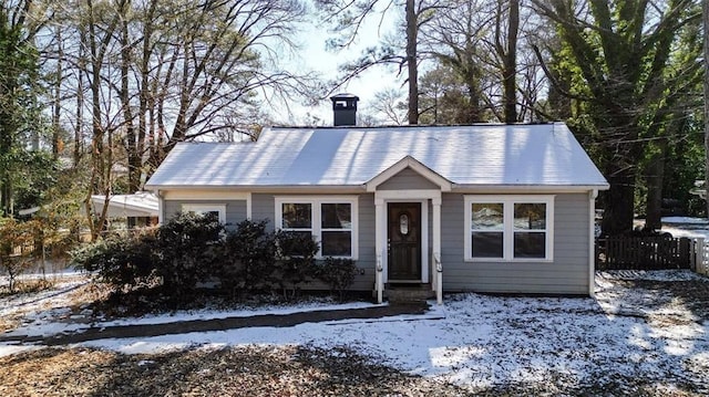 view of front of property