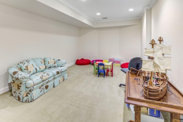 rec room with baseboards, visible vents, ornamental molding, carpet flooring, and recessed lighting