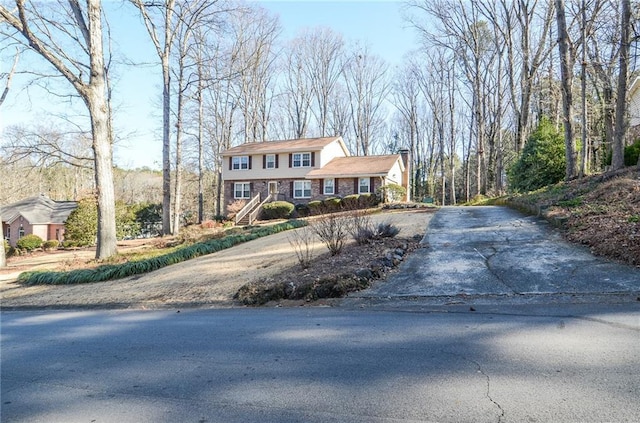 view of front of property