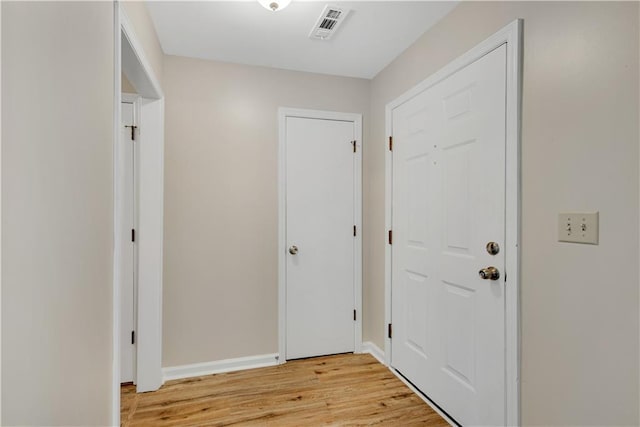 1368 Poplar Pointe SE, Smyrna, GA 30082 - hall with light wood-style flooring and baseboards