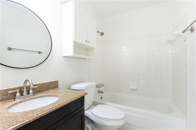 2753 Fireside Ct SE, Marietta, GA 30067 - full bath with toilet, vanity, and washtub / shower combination