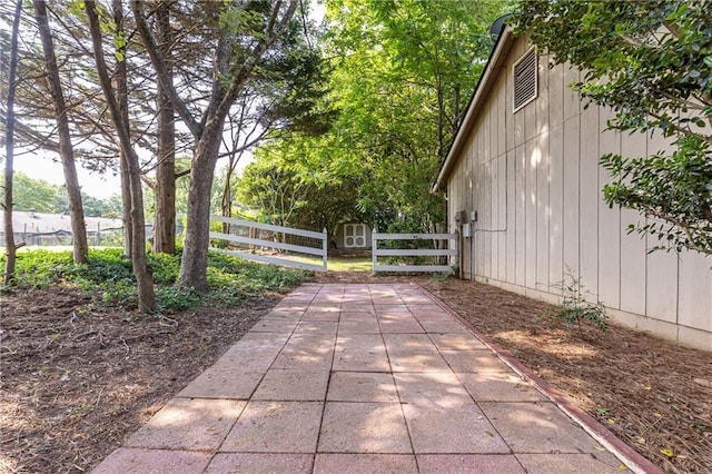 2753 Fireside Ct SE, Marietta, GA 30067 - view of patio / terrace