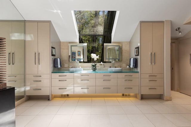 6525 Old Riverside Dr NW, Sandy Springs, GA 30328 - full bathroom with visible vents and vanity