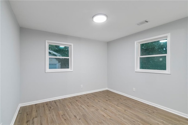 empty room featuring light hardwood / wood-style flooring