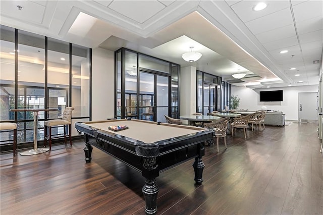 playroom with dark hardwood / wood-style floors and pool table