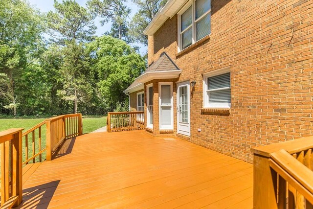 100 Bentwood Cir, Macon, GA 31210 - deck with a lawn