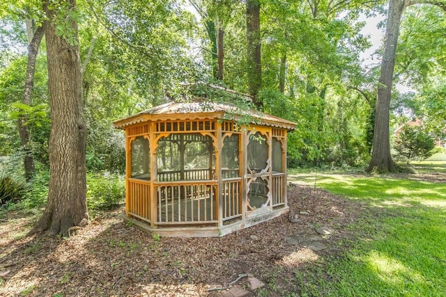 100 Bentwood Cir, Macon, GA 31210 - view of yard with a gazebo