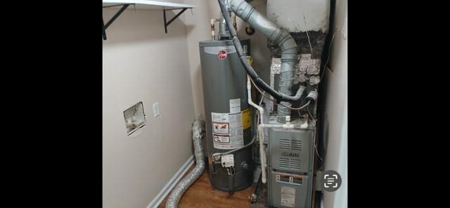 522 Jackson St, Rockmart, GA 30153 - utilities with water heater