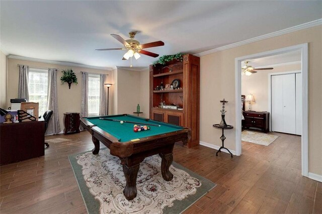 game room with ornamental molding, ceiling fan, wood finished floors, and pool table